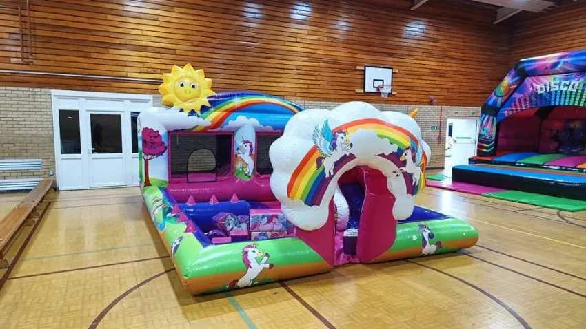 Learn to Rent a Hassle-Free Bouncy Castle in Singapore